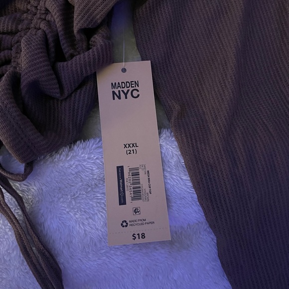 madden NYC cropped puffed sleeve shirt - Picture 3 of 5